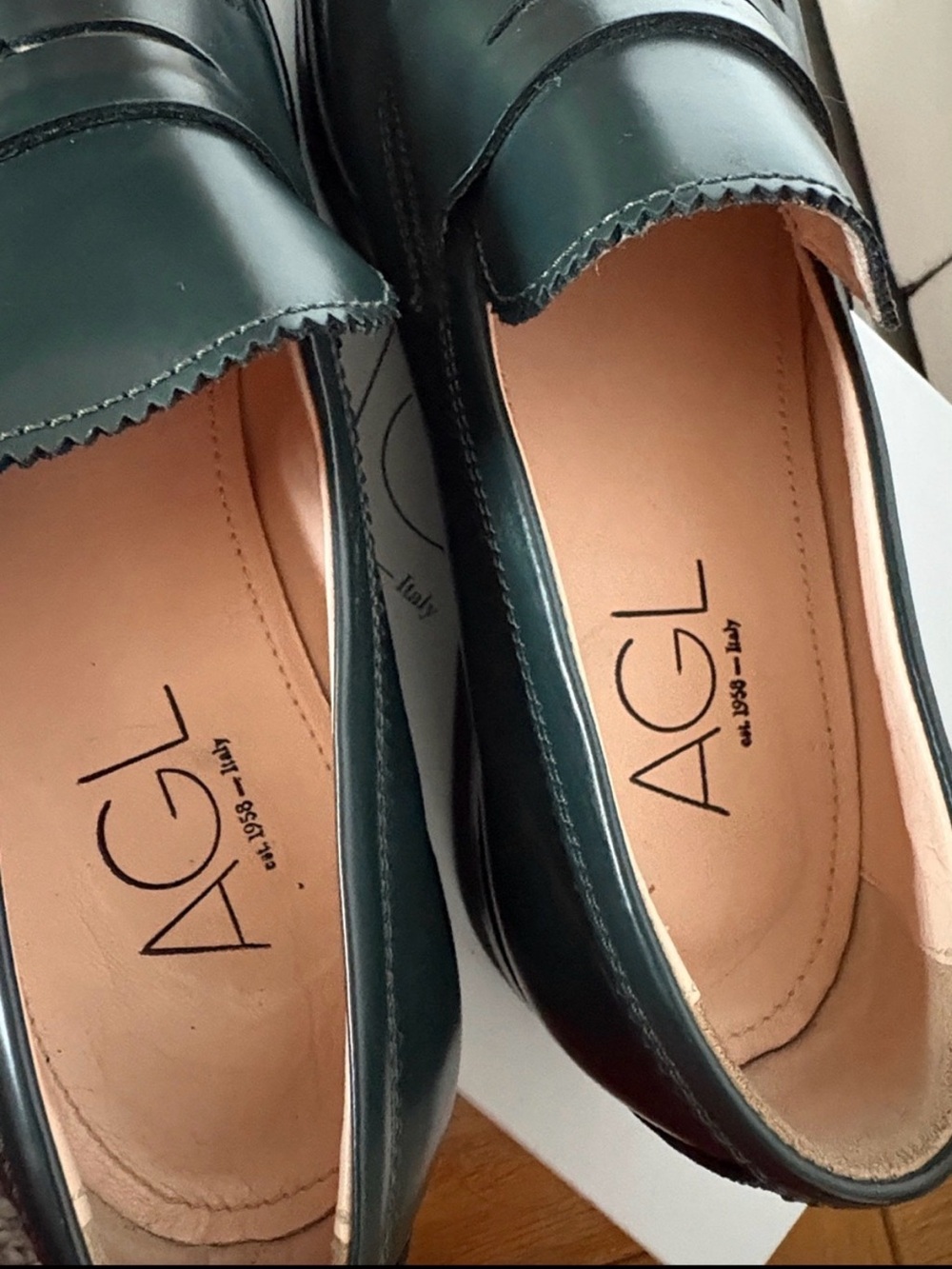 Women’s shoes